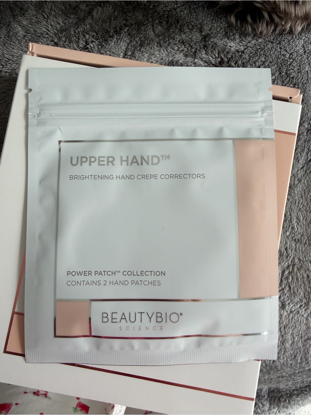 BeautyBio Upper Hand Brightening Hand Crepe Correctors 8 Pairs NIB - Picture 4 of 5